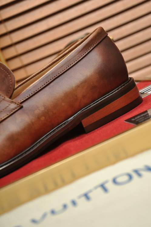 Picture of Louis Vuitton Shoes _SKU22521241SZ38-4413734